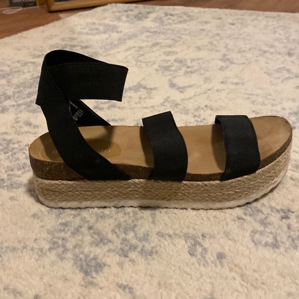 Steve Madden/Madden Girl Platform Sandal